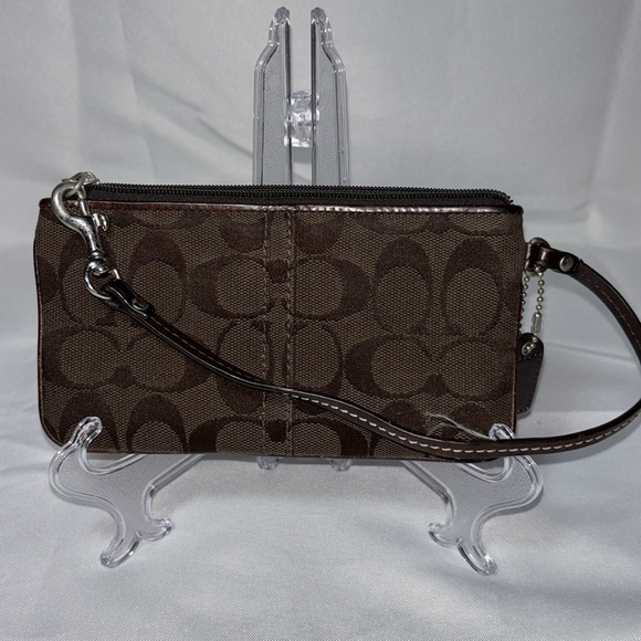 COACH Y2K Brown Snake Print Buckle Wristlet Clutch - Picture 5 of 11